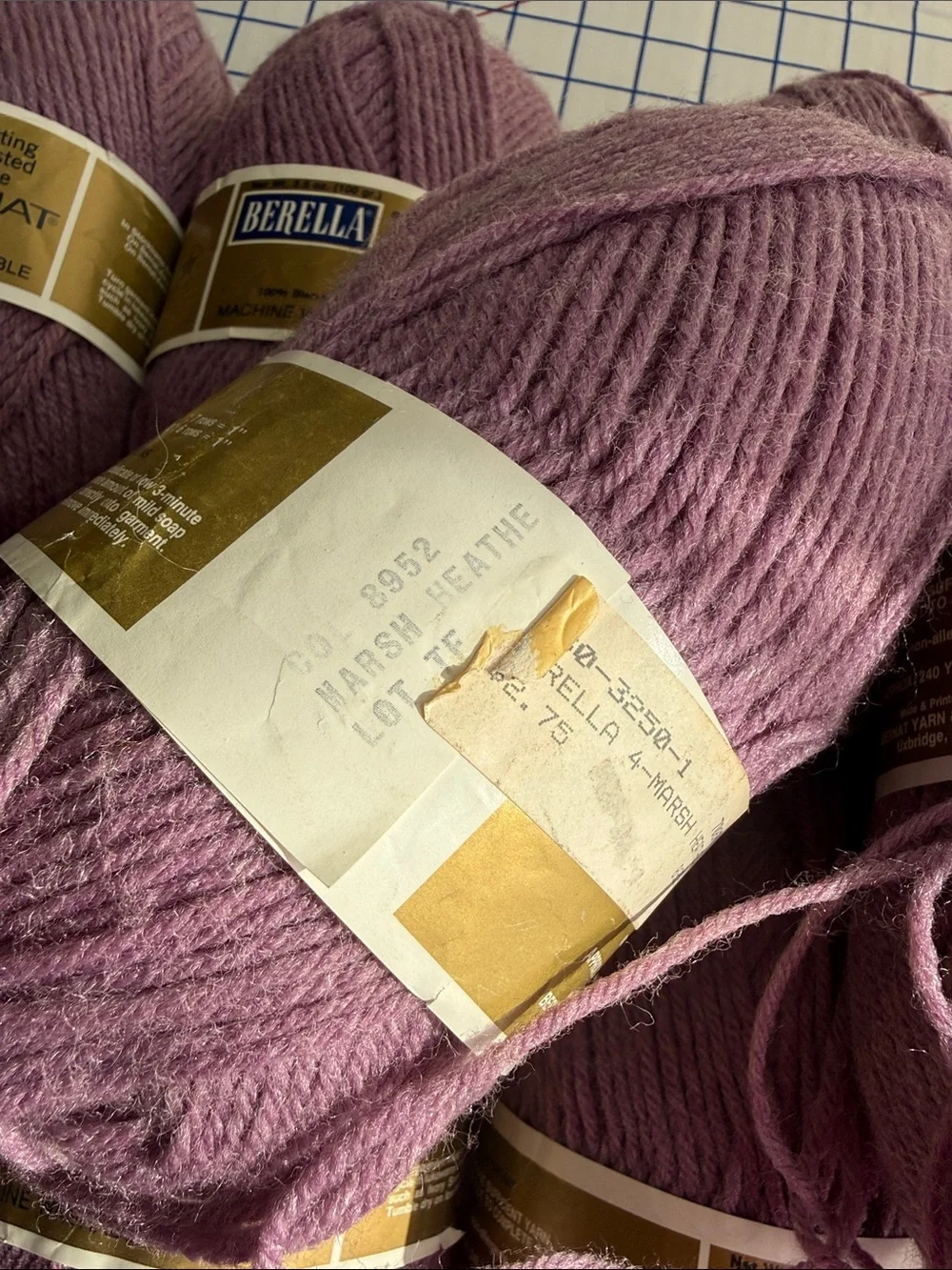 Lot of 10 Vintage Bernat Berella Worsted Yarn Marsh Heather #8952 100% Acrylic